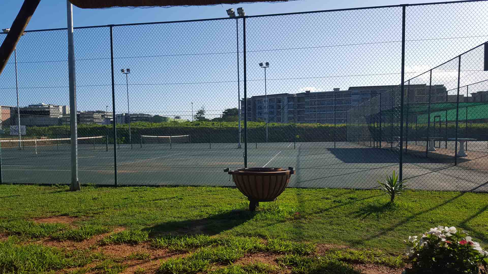 Umhlanga Tennis Club courts with floodlights